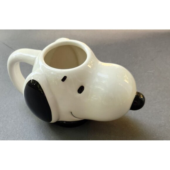 2024 Peanuts Worldwide LLC, Snoopy Head Coffee/Tea Mug - Picture 4 of 10